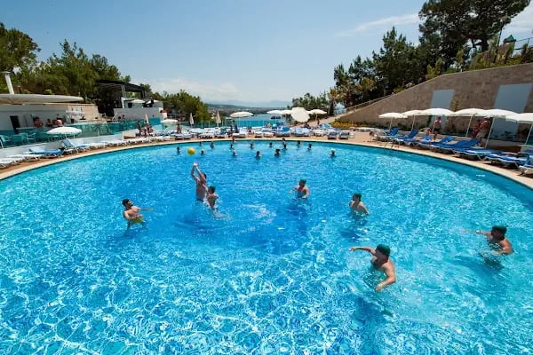 A Good Life Utopia Family Resort - Resim 17