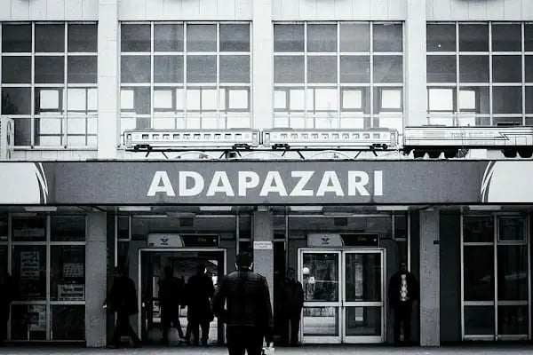 TCDD Adapazarı Tren İstasyonu - Resim 10