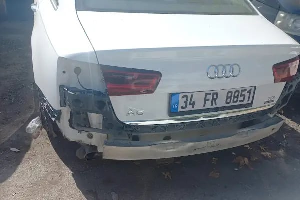 Vefa Otomotiv | Audi Doktoru Mehmet Akbaba Usta | Oto Tamirci - Resim 4
