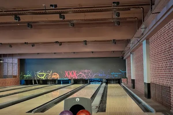 Depoda bowling - Resim 12