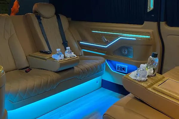 Soförlü Vip Araç Kiralama Şirketi 3C Rental - Resim 16