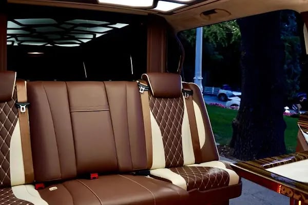 Soförlü Vip Araç Kiralama Şirketi 3C Rental - Resim 5