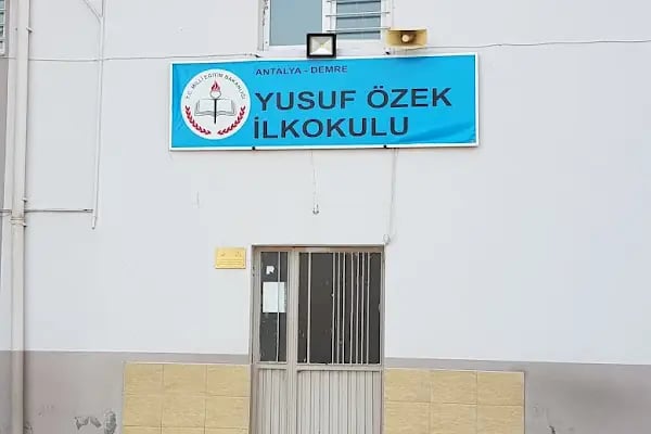 Yusuf Özek İlkokulu - Resim 13