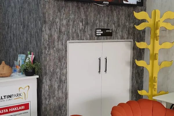 ÖZEL ALTINPARK AĞIZ VE DİŞ SAĞLIĞI POLİKLİNİĞİ - Resim 4