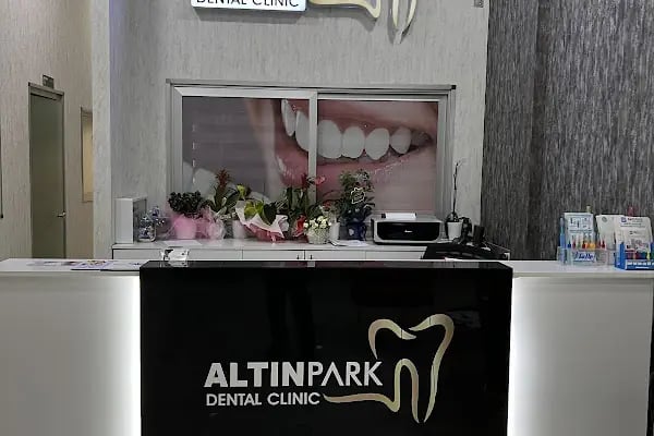 ÖZEL ALTINPARK AĞIZ VE DİŞ SAĞLIĞI POLİKLİNİĞİ - Resim 8