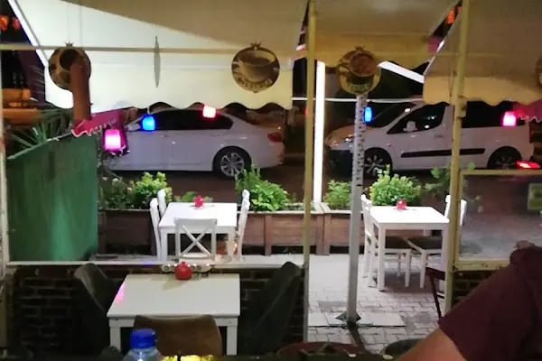 Nar Cafe - Resim 10