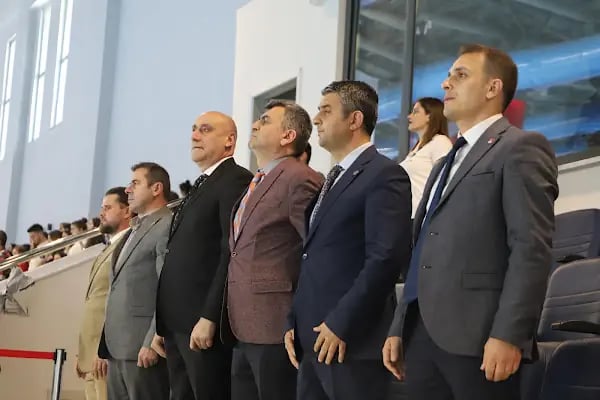 Selçuklu Hocacihan Yarı Olimpik Yüzme Havuzu - Resim 7