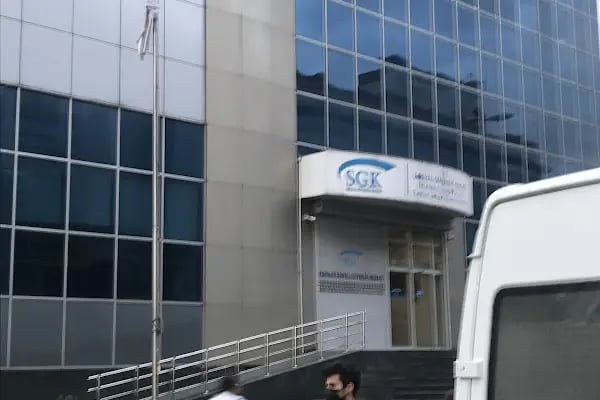 Esenler Sosyal Güvenlik Merkezi - Resim 17