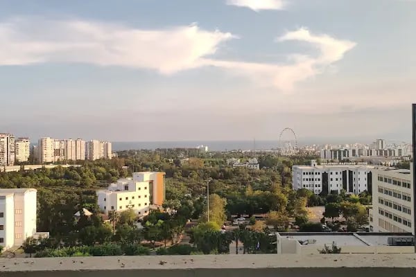 Akdeniz Üniversitesi - Resim 16