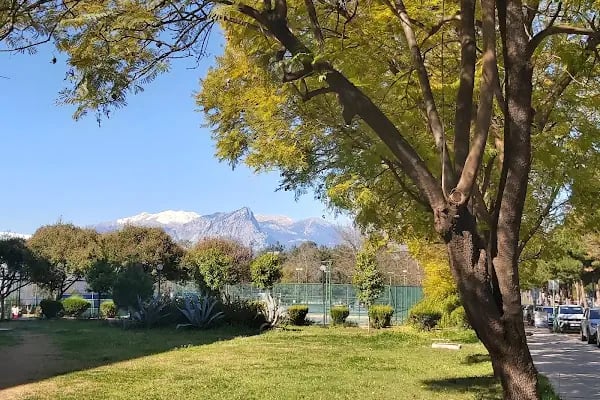 Akdeniz Üniversitesi - Resim 6
