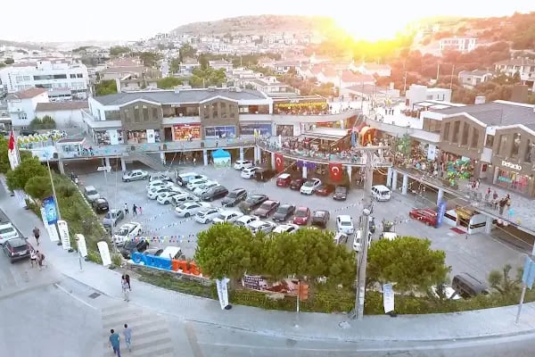 CADDE PLUS Alışveriş Merkezi - Resim 2
