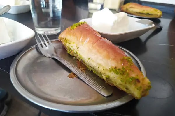 Gülüm Pastanesi - Resim 10