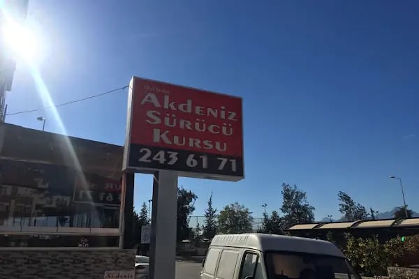 AKDENİZ SÜRÜCÜ KURSU - Resim 6