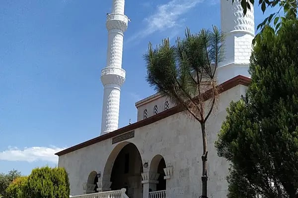Adnan Menderes Cami - Resim 20