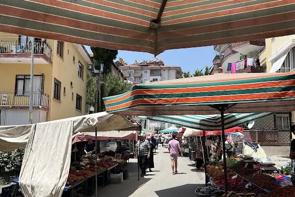 Local’s market on Sundays - Resim 13
