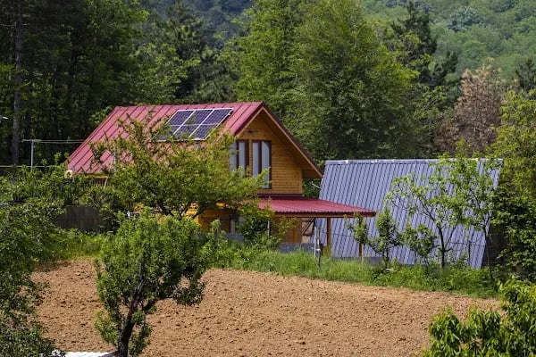 ÖZKARAASLAN YAYLA EVİ - Resim 1