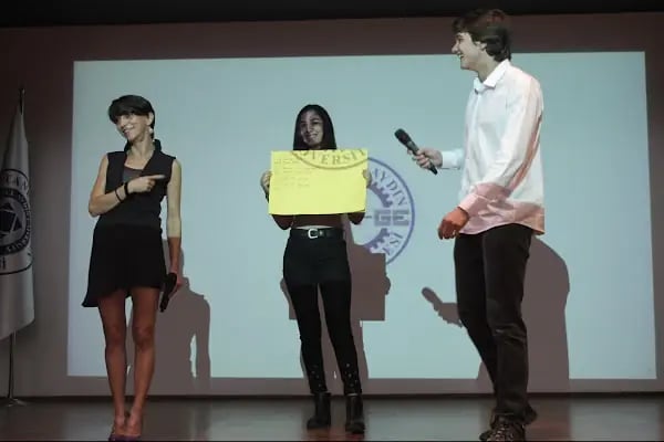 İstanbul Aydın Üniversitesi D Blok Donanım Laboratuvarı - Resim 2