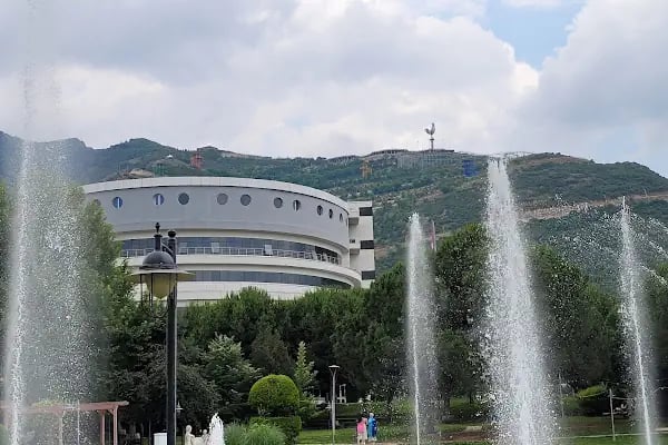 Pamukkale Üniversitesi Kongre ve Kültür Merkezi - Resim 8