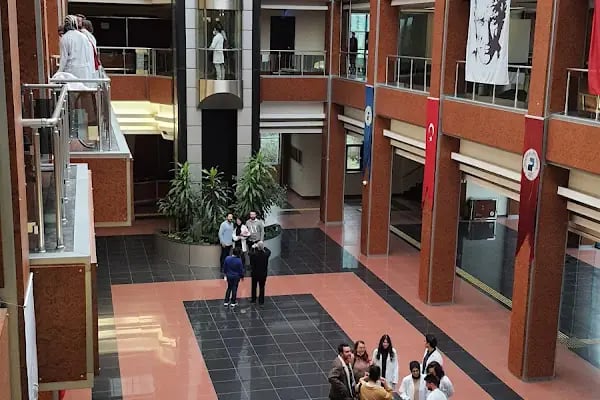 Pamukkale Üniversitesi Kongre ve Kültür Merkezi - Resim 4