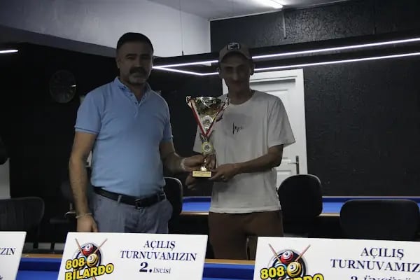 808 Bilardo Salonu / Sultangazi - Resim 5