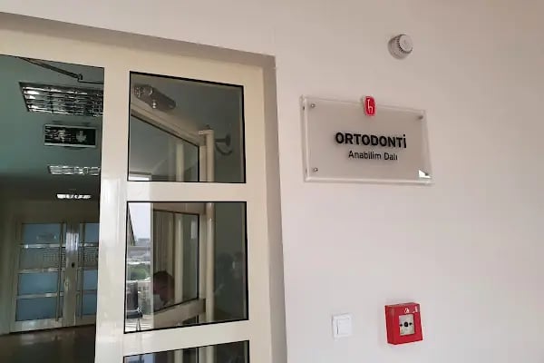 Hacettepe Üniversitesi Diş Hekimliği Fakültesi - Resim 13