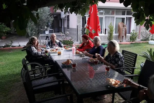 Özel Hayat Ağacı Huzurevi - Resim 16