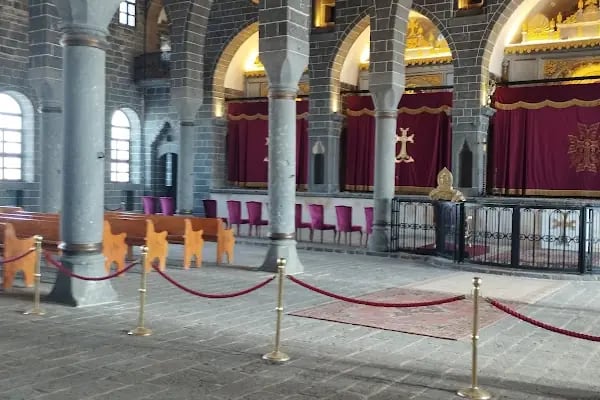 Diyarbakır Kilisesi - Resim 17