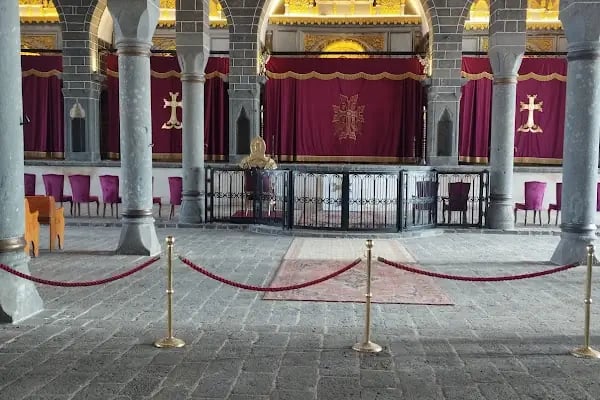 Diyarbakır Kilisesi - Resim 18
