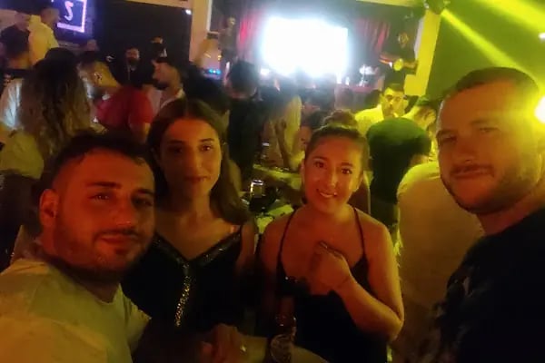 AFTER ZOOM CLUB - Resim 2