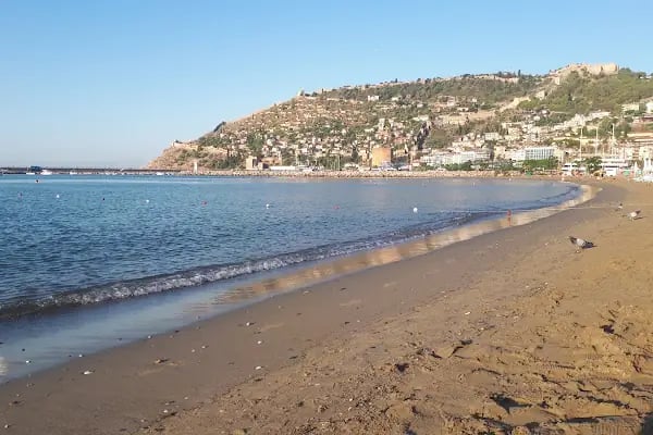 Alanya Belediyesi Halk Plajı - Resim 7