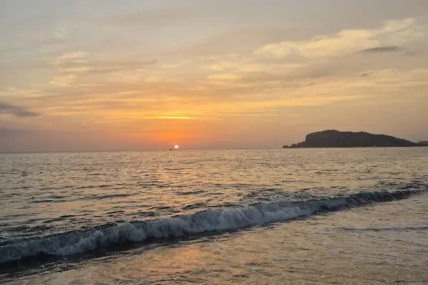 Alanya Belediyesi Halk Plajı - Resim 19
