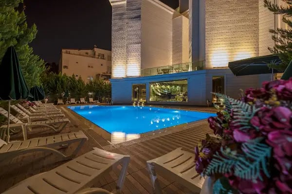 Hotel S White - Resim 19