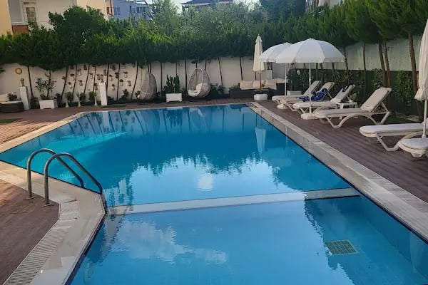 Hotel S White - Resim 3