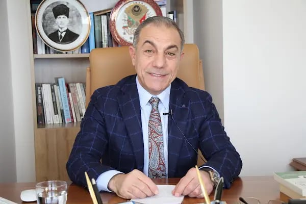 Prof. Dr. Mehmet MİHMANLI | Genel Cerrahi ve Cerrahi Onkoloji Uzmanı - Resim 2
