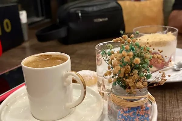 Hamarat Eller - Akçaabat'ta Baklava TatlıSimit Poğaça Börek - Resim 3