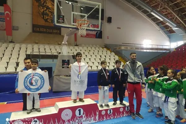 MCBÜ Uzakdoğu Sporları Salonu - Resim 5