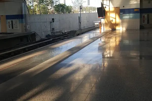 Harikalar Diyarı Metro İstasyonu - Resim 6