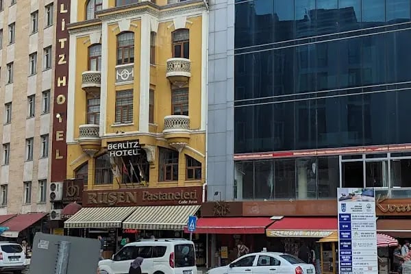 Berlitz Hotel - Resim 14