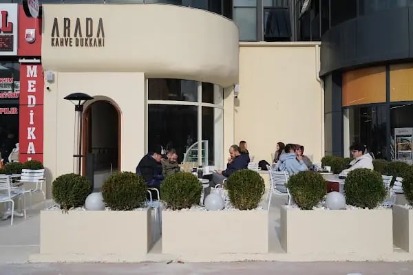 Arada kahve dükkanı SEAH - Resim 13