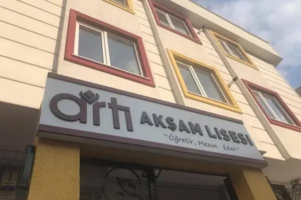 Artı Akşam Lisesi Avcılar Şubesi - Resim 3