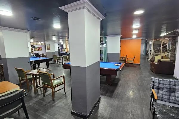Adoli Bilardo Cafe - Resim 11