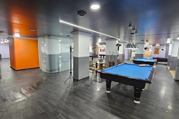 Adoli Bilardo Cafe - Resim 17