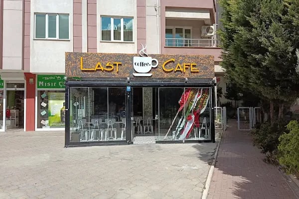 Clast Cafe - Resim 17