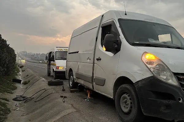 Otolas Lastik Yol Yardım 7-24 | OTO ERTEM TURGUTLU - Resim 5