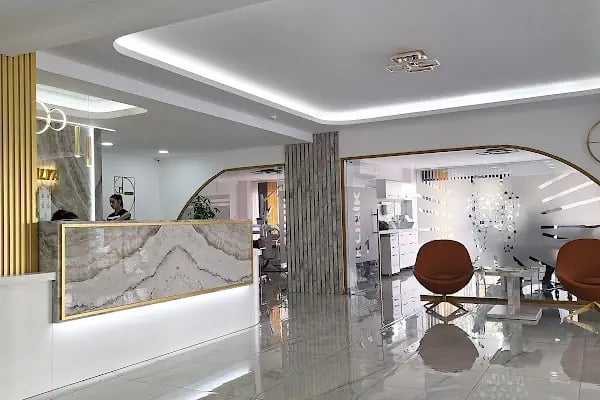 Özel Şirinyalı Ağız ve Diş Sağlığı Polikliniği - Resim 17
