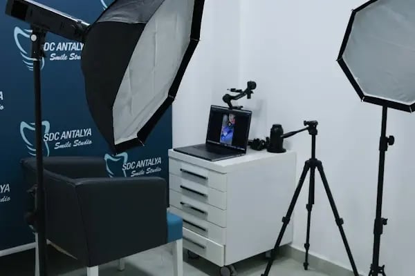 Özel Şirinyalı Ağız ve Diş Sağlığı Polikliniği - Resim 3
