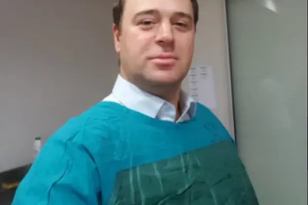 Doç. Dr. Ali Emrehan Tüzün - Resim 1
