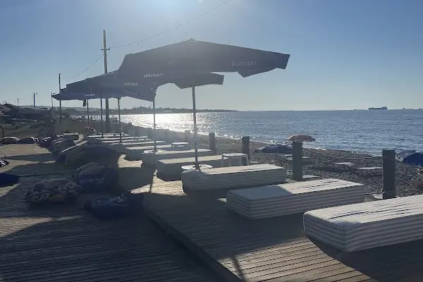LUFT BEACH - Resim 12