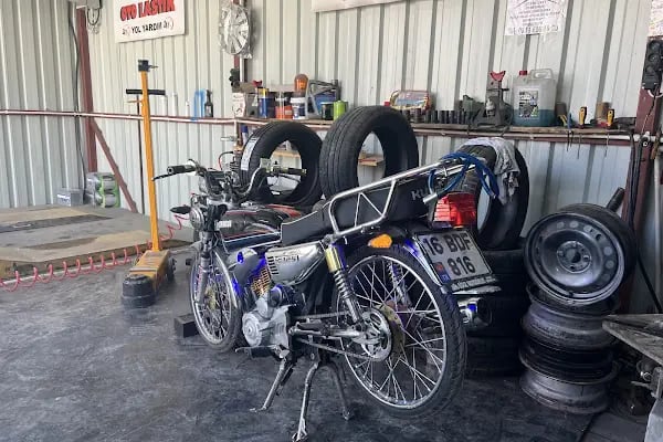 Yurt Oto Lastik, Otoban Bademli Balat Geçit Mudanya Lastik Tamiri Yol Yardım, En Yakın Lastikçi - Resim 3