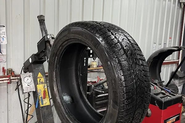 Yurt Oto Lastik, Otoban Bademli Balat Geçit Mudanya Lastik Tamiri Yol Yardım, En Yakın Lastikçi - Resim 15